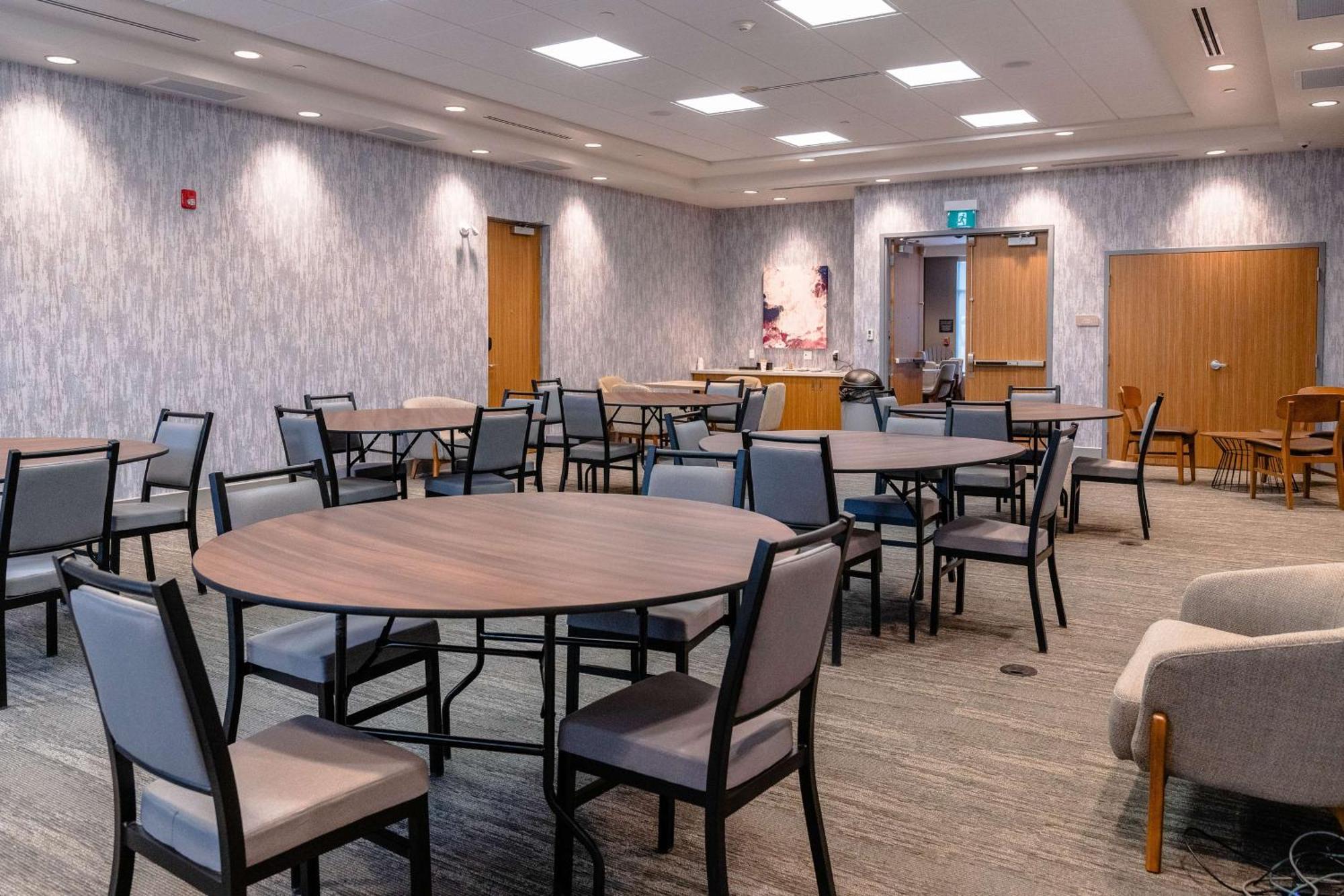 Hilton Garden Inn Sudbury, Ontario, Canada Экстерьер фото